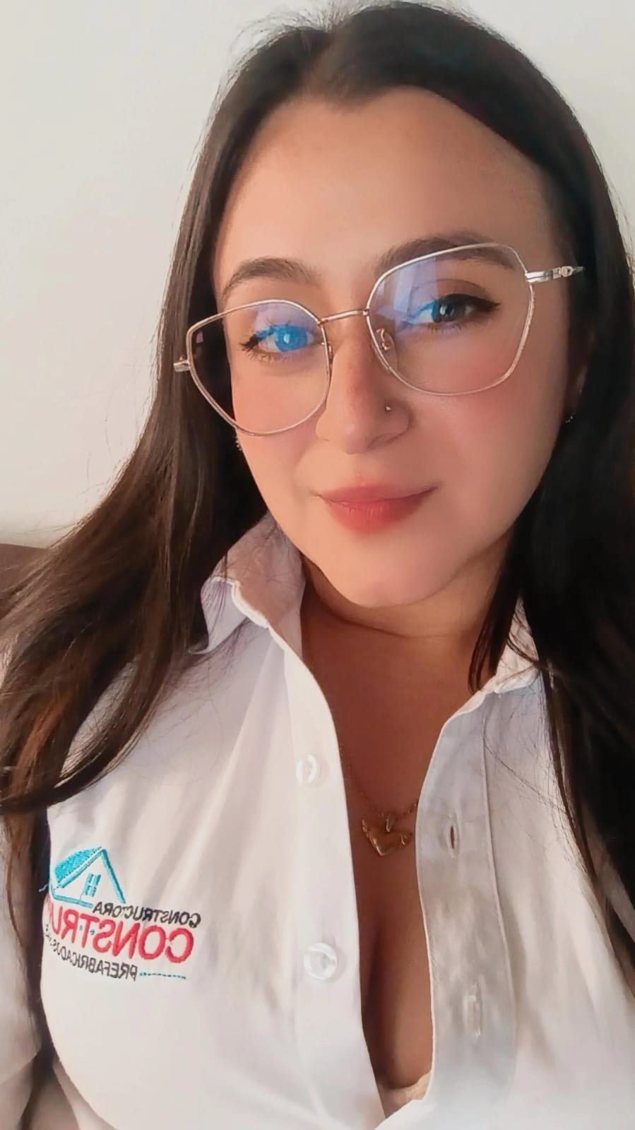 Leidy Pérez, Ingeniera Certificadora